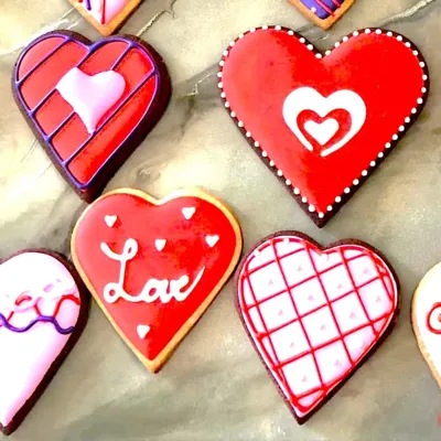 6 Valentine's Cookies